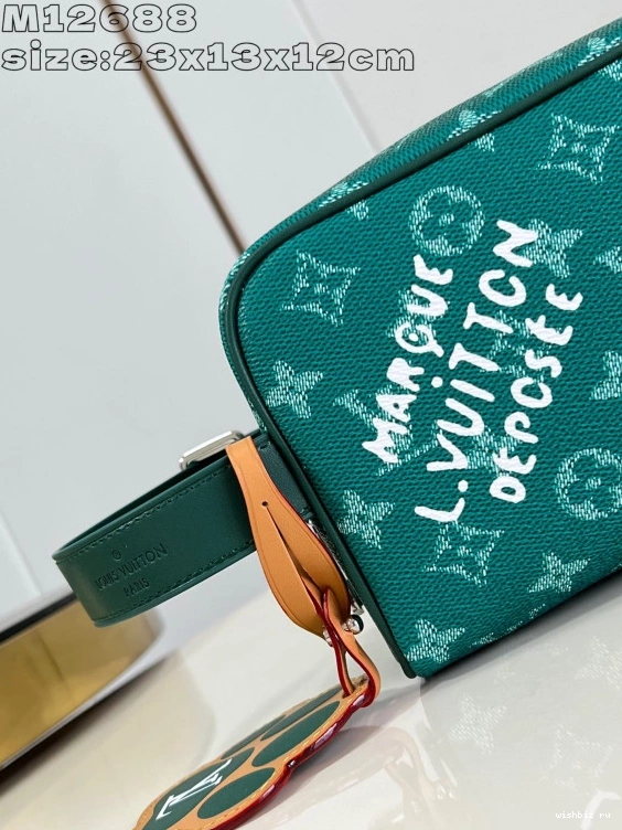 WIS LOUIS DOPP bag-23*13*12CM KIT LOCKER VUITTON 0223